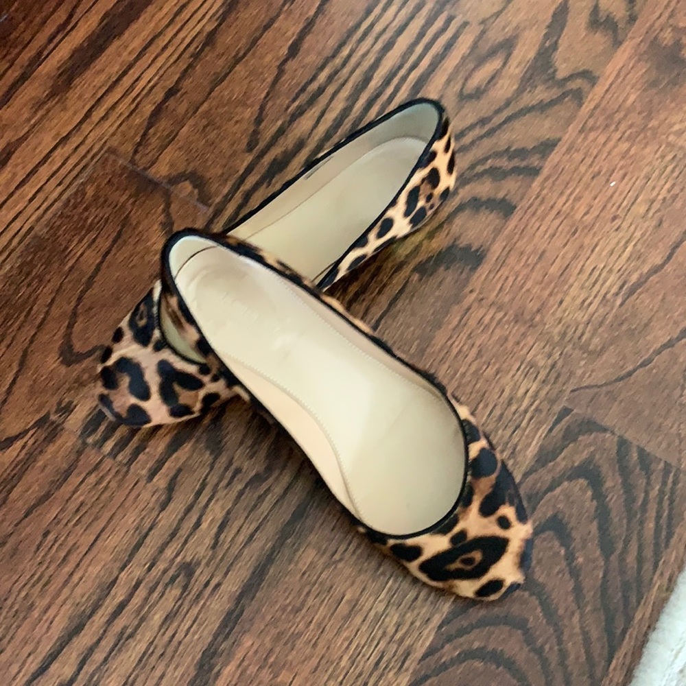 Flat shoes